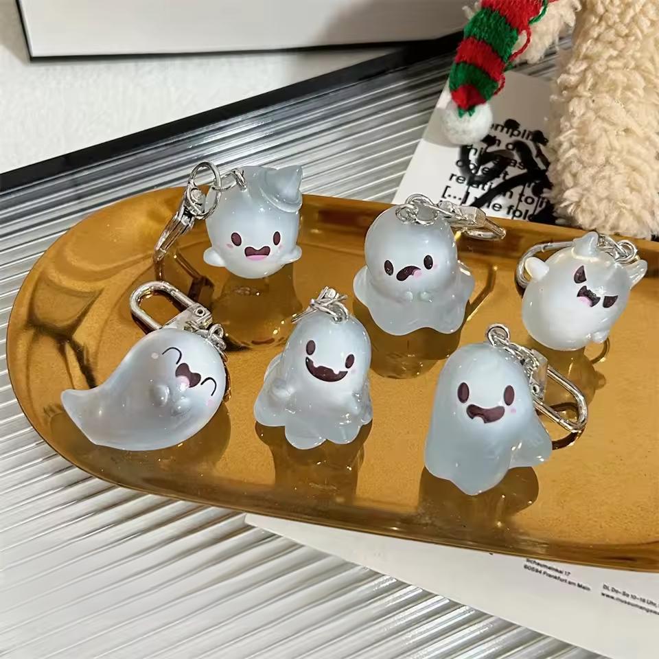 Halloween Jelly Ghost Keychain - đánh giá và giá Resin